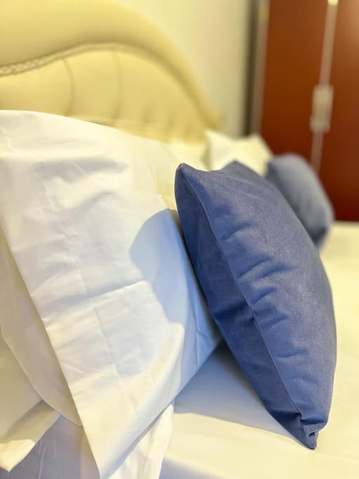 Lungomare Stay 24/7 Self Check-In Vlorë Екстериор снимка